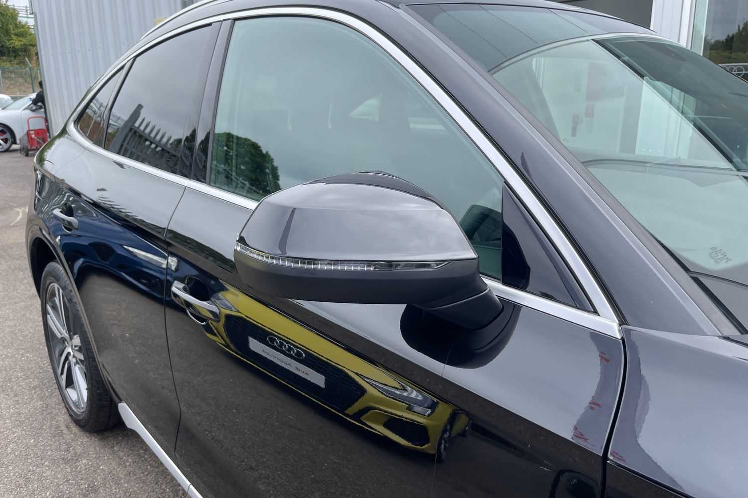 Vehicle 28