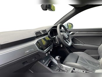 Used Audi Q3 2025 for sale - 75452787: Photo