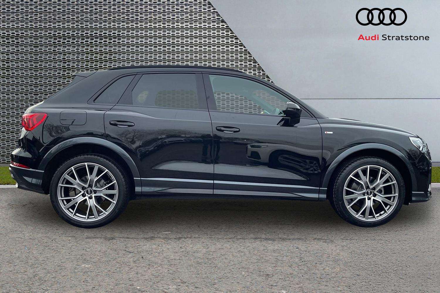 Used Audi Q3 2025 for sale - 77397897: Photo 4