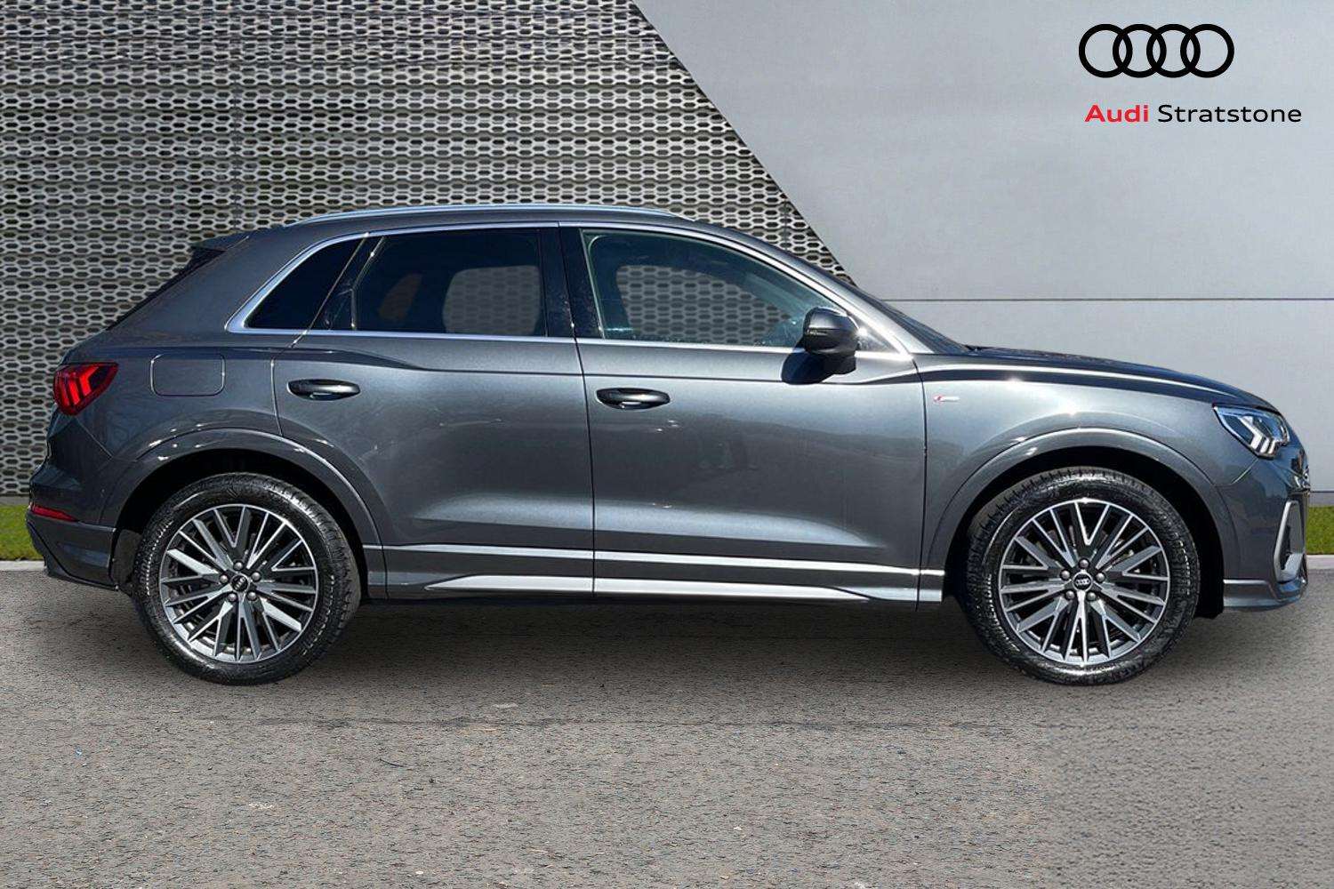 Used Audi Q3 2022 for sale - 78161632: Photo 4