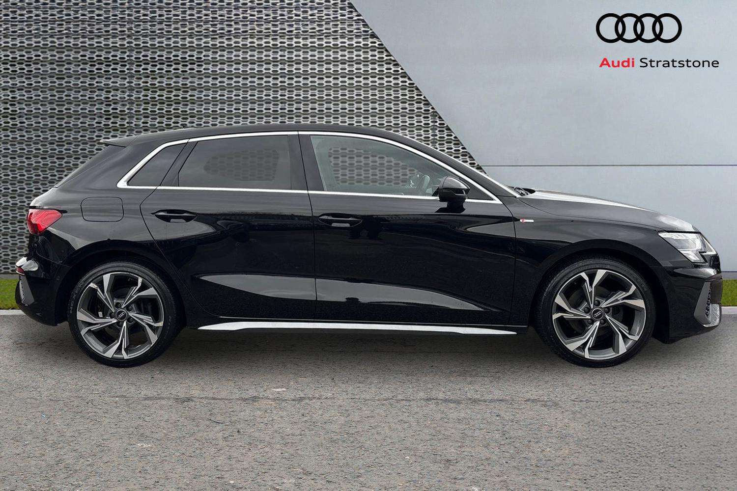 Used Audi A3 2022 for sale - 77649070: Photo 4