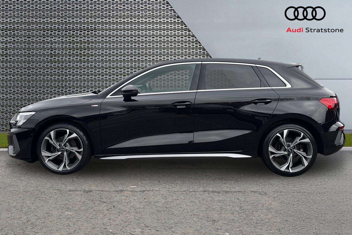 Used Audi A3 2022 for sale - 77649070: Photo 8