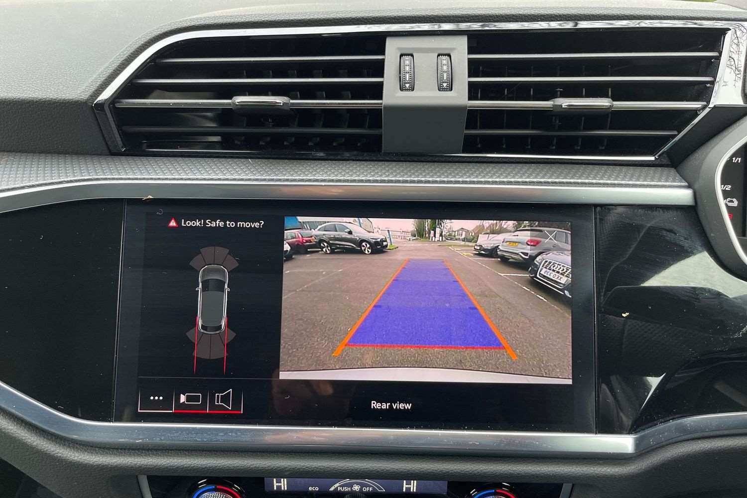 Used Audi Q3 2024 for sale - 76967838: Photo 34