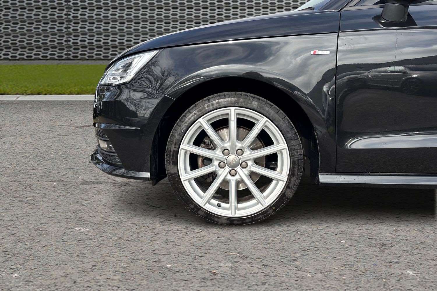 Used Audi A1 for sale - 77858165: Photo 9