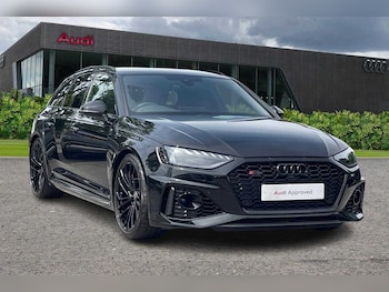 2024 - RS 4 TFSI Quattro Carbon Black 5dr Tiptronic