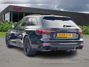 Used Audi RS4 2024 for sale - 75747874: Photo