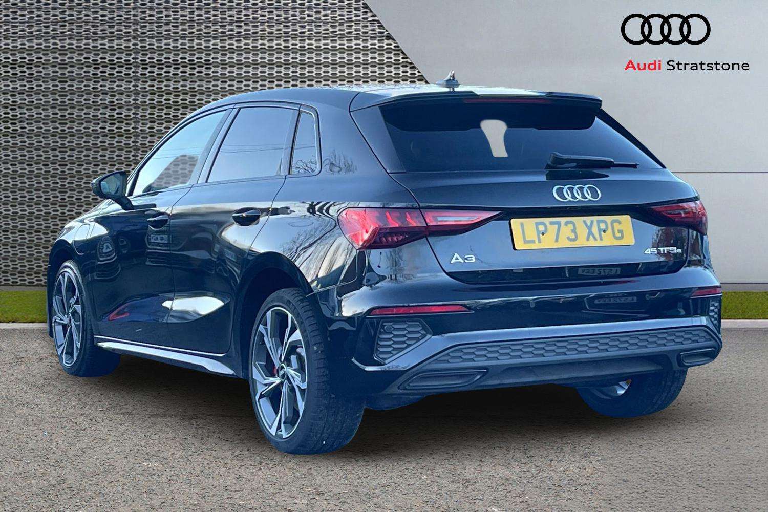 Used Audi A3 2023 for sale - 76938222: Photo 3