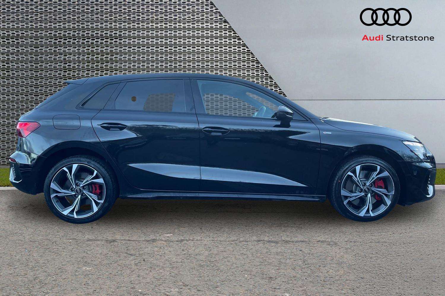 Used Audi A3 2023 for sale - 76938222: Photo 4