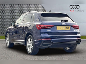 Used Audi Q3 2023 for sale - 75981360: Photo