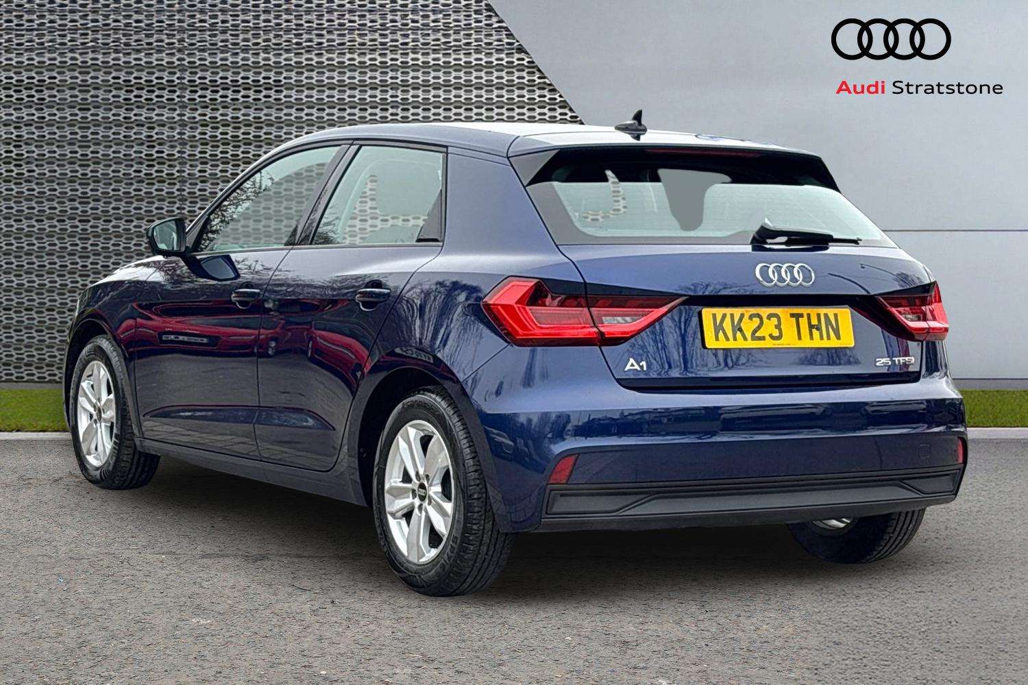 Used Audi A1 2023 for sale - 77996147: Photo 3