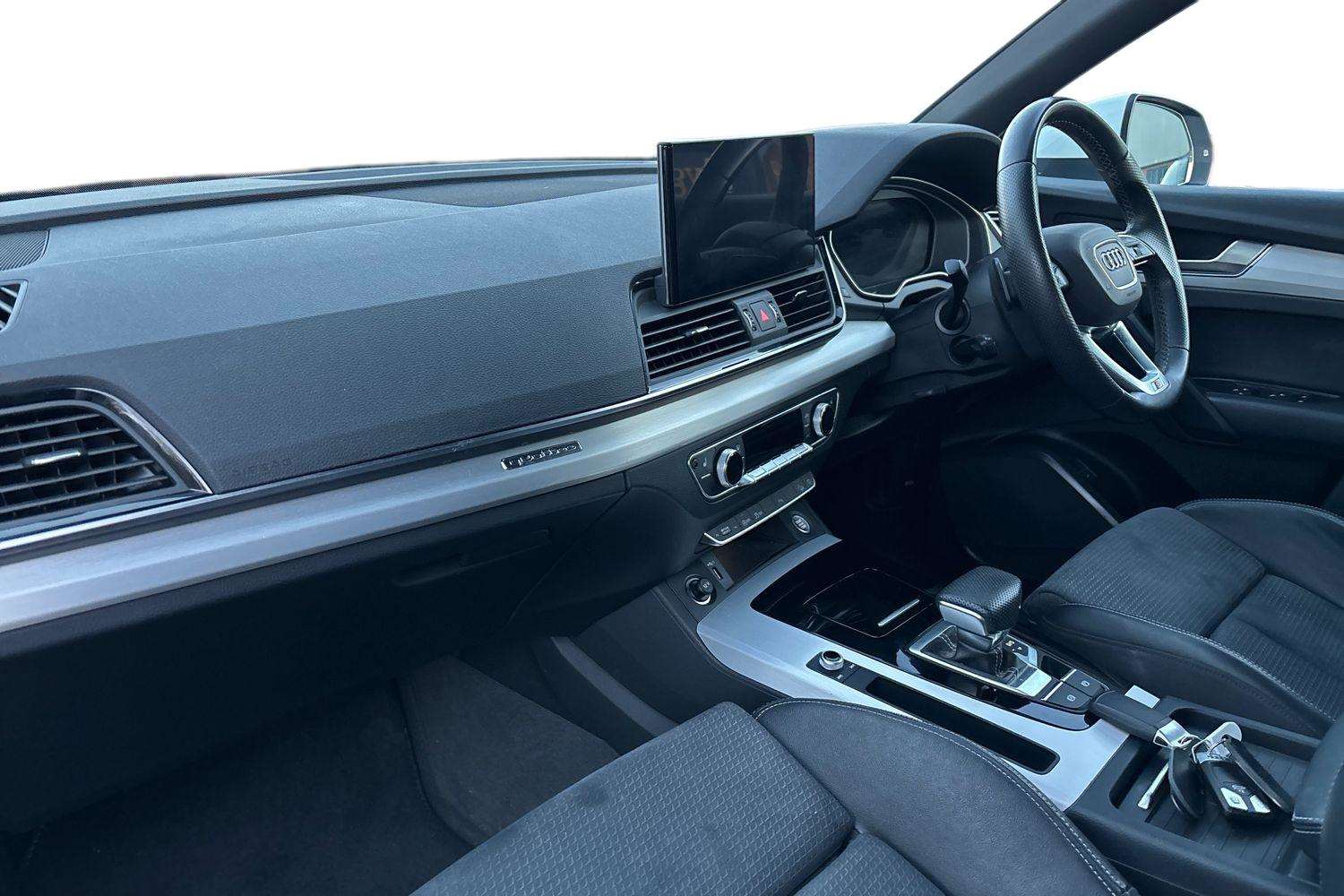 Used Audi Q5 2020 for sale - 76789182: Photo 2