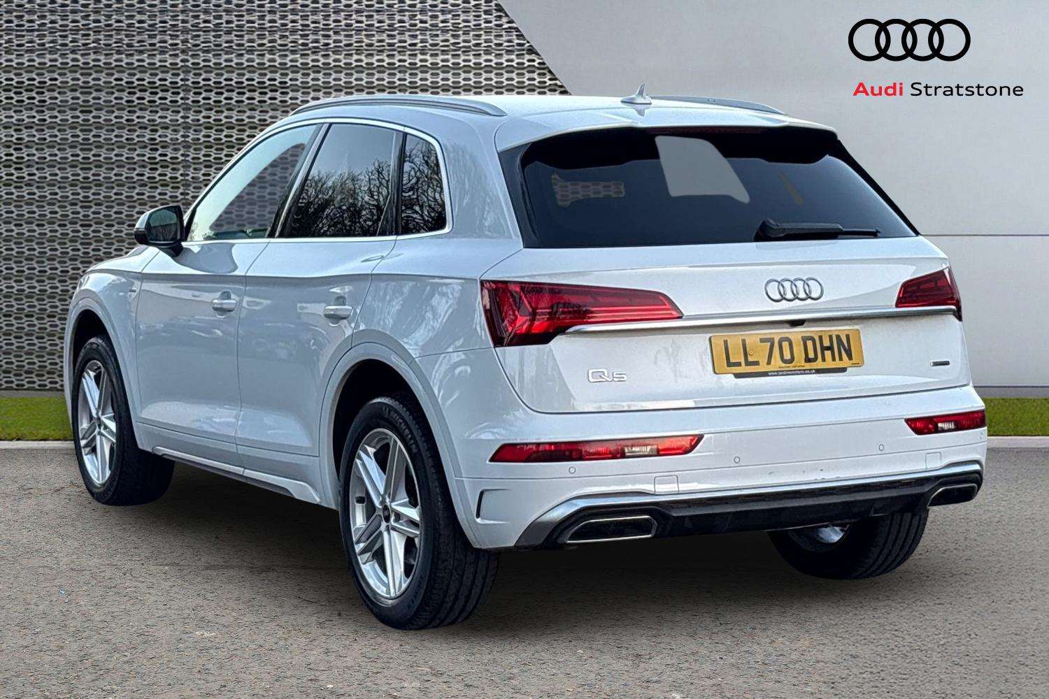 Used Audi Q5 2020 for sale - 76789182: Photo 3