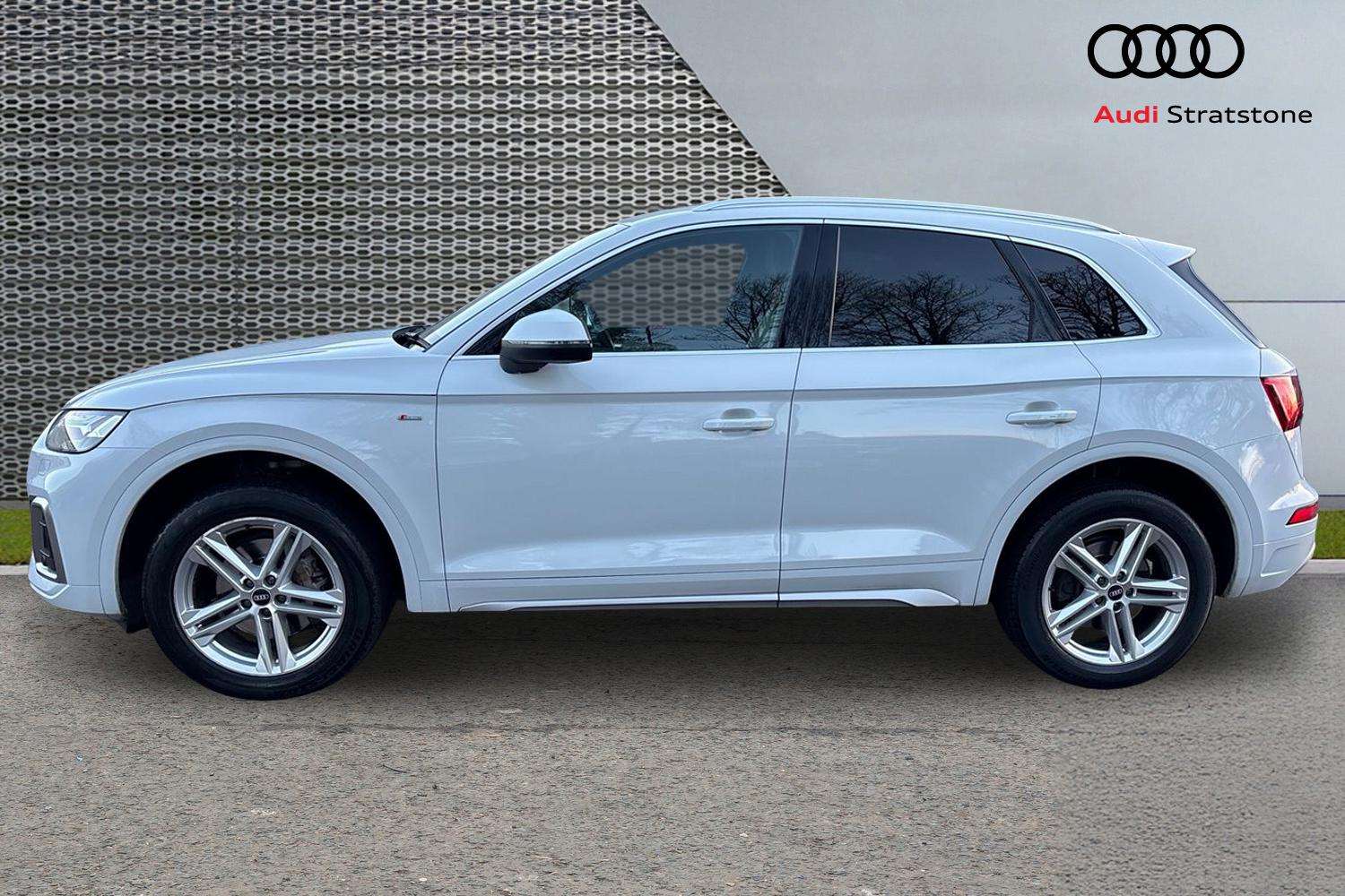 Used Audi Q5 2020 for sale - 76789182: Photo 8