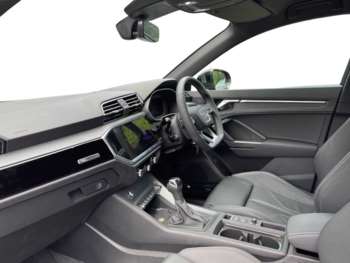 Used Audi Q3 2024 for sale - 75129602: Photo