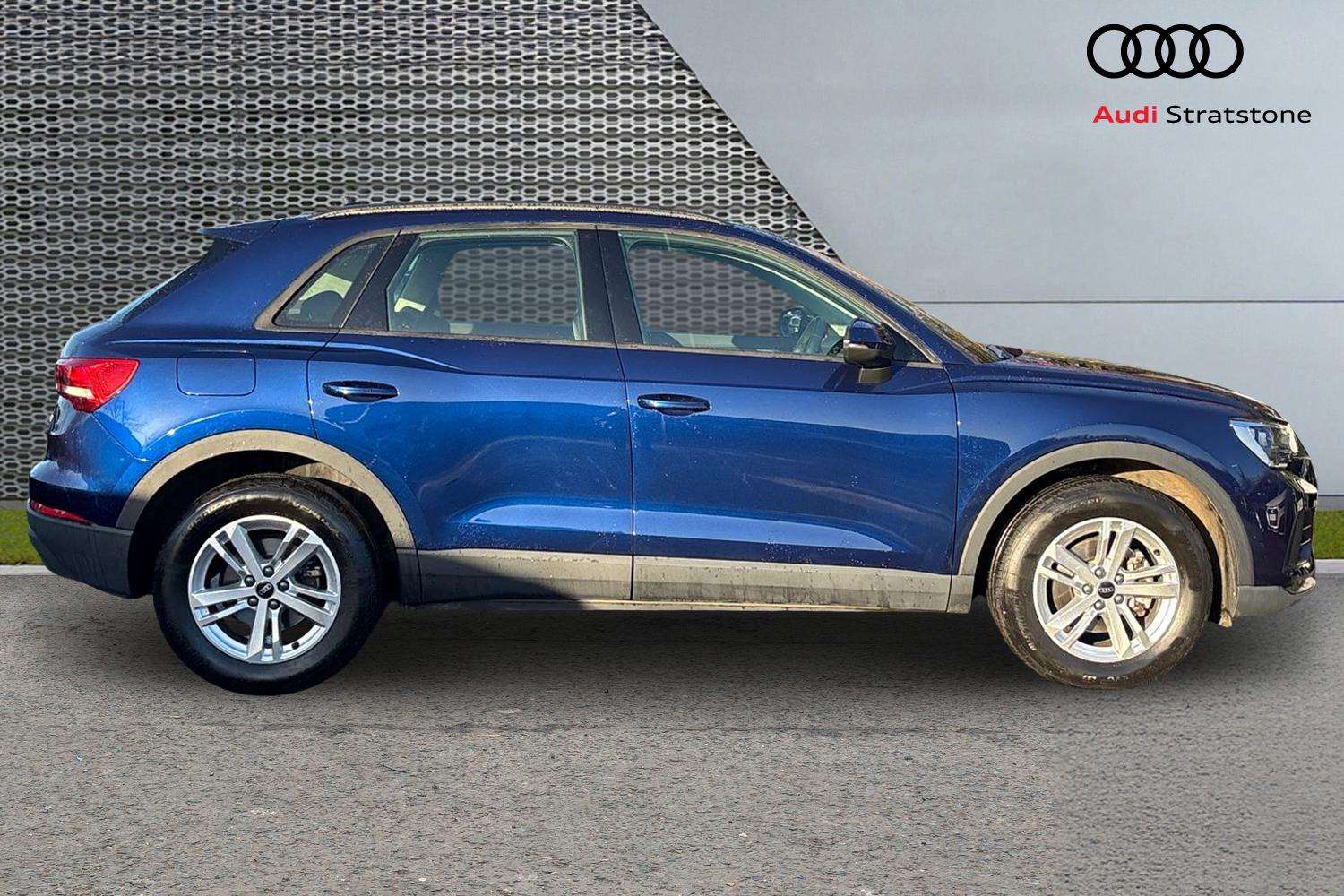 Used Audi Q3 2022 for sale - 77103119: Photo 4