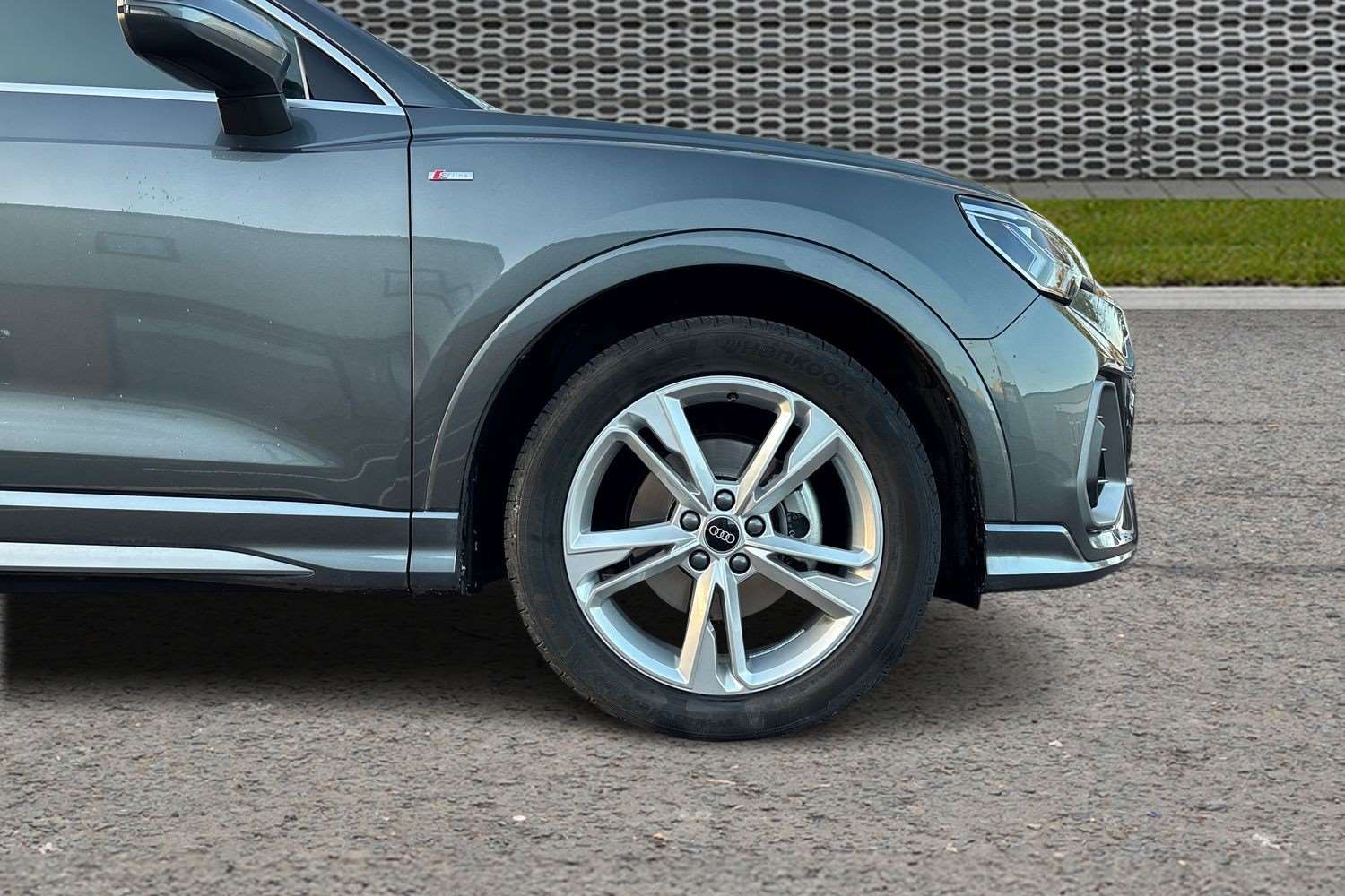 Used Audi Q3 2025 for sale - 76916118: Photo 9