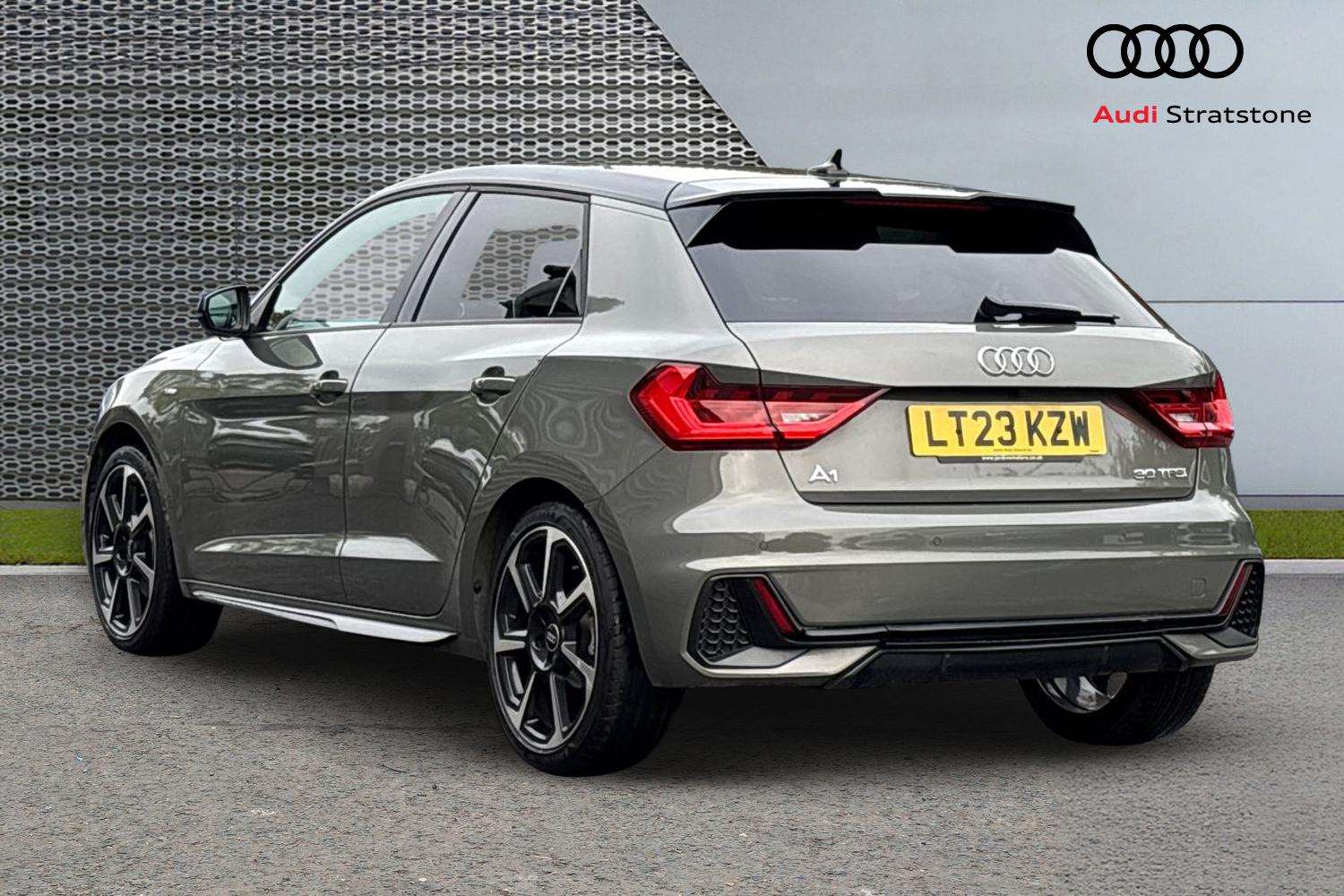 Used Audi A1 2023 for sale - 76460226: Photo 3