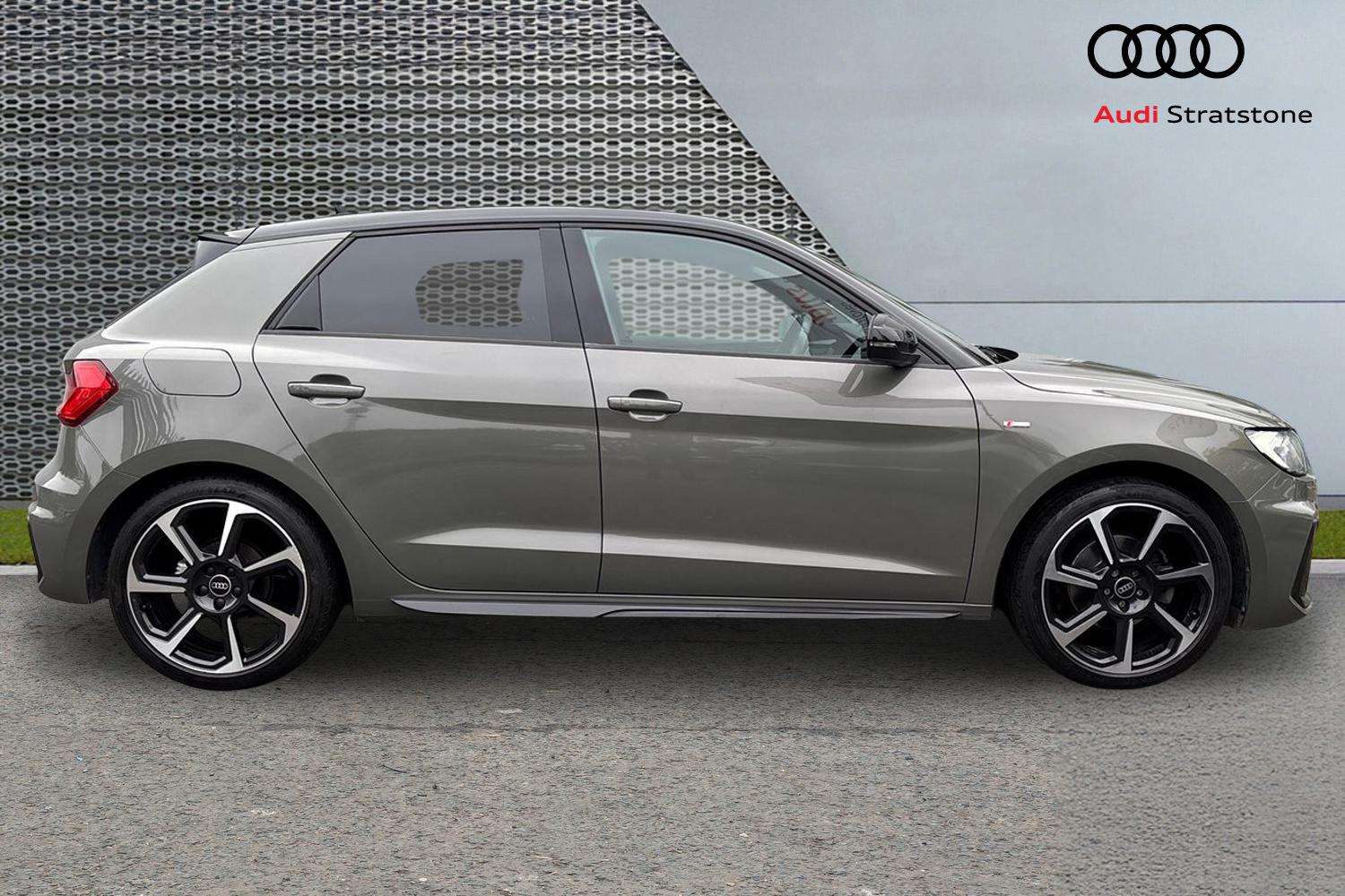 Used Audi A1 2023 for sale - 76460226: Photo 4