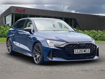 2025 - RS 3 TFSI Quattro Carbon Black 5dr S Tronic