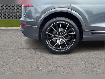 Used Audi Q8 2021 for sale - 79397521: Photo