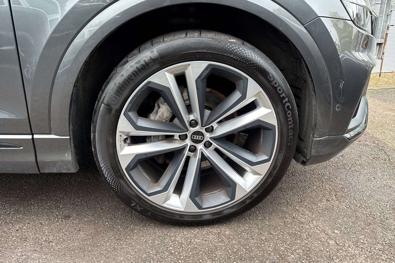 Used Audi Q8 2022 for sale - 76141528: Photo 5