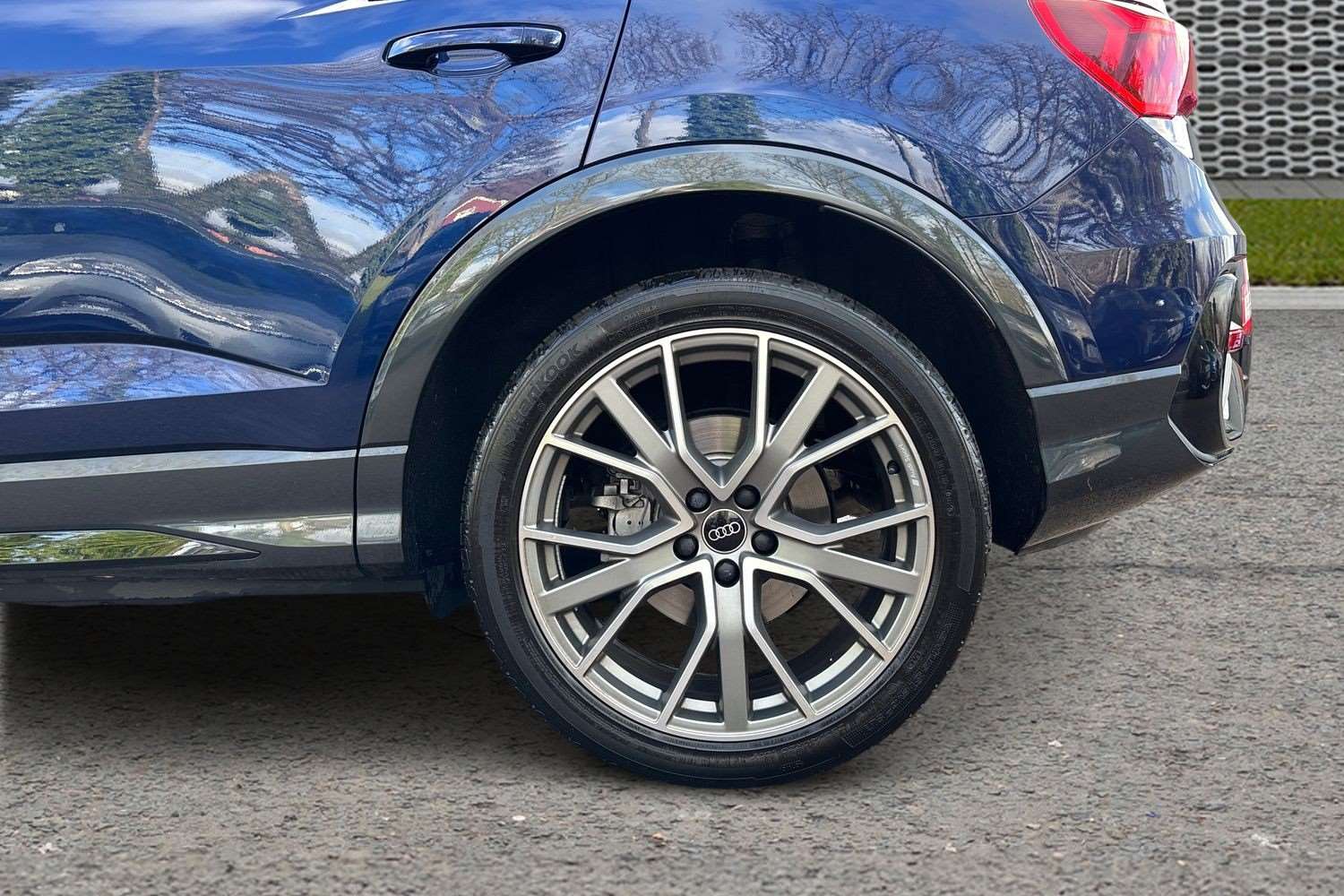 Used Audi Q3 2025 for sale - 76902462: Photo 9