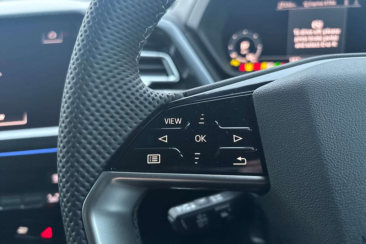 Used Audi Q4 e-tron 2025 for sale - 77347983: Photo 16