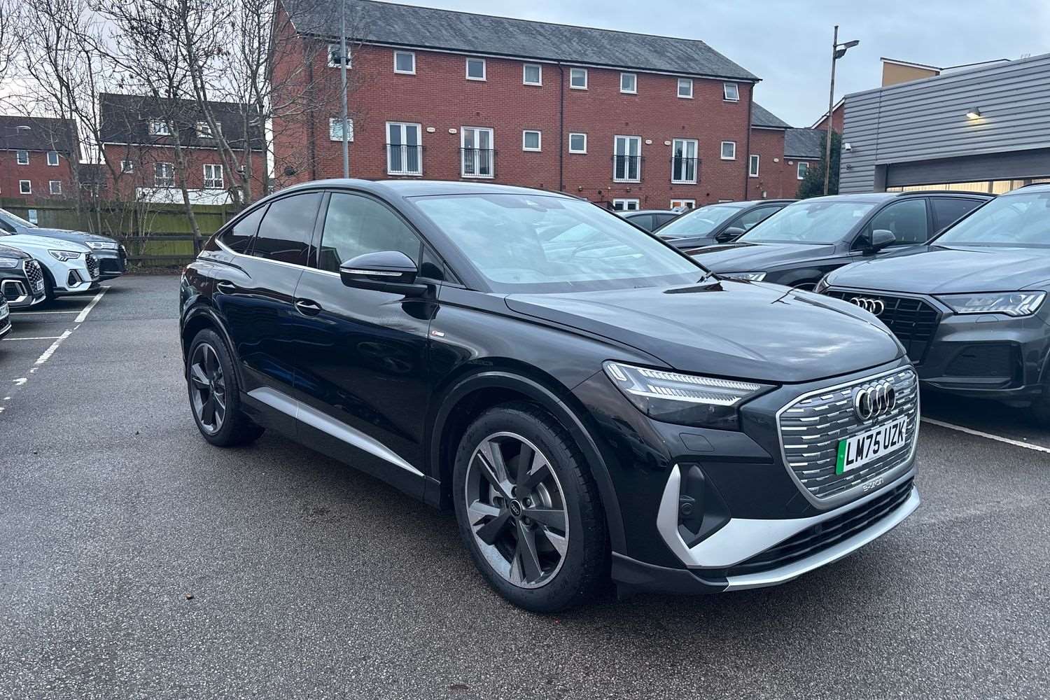 Used Audi Q4 e-tron 2025 for sale - 77347983: Photo 32