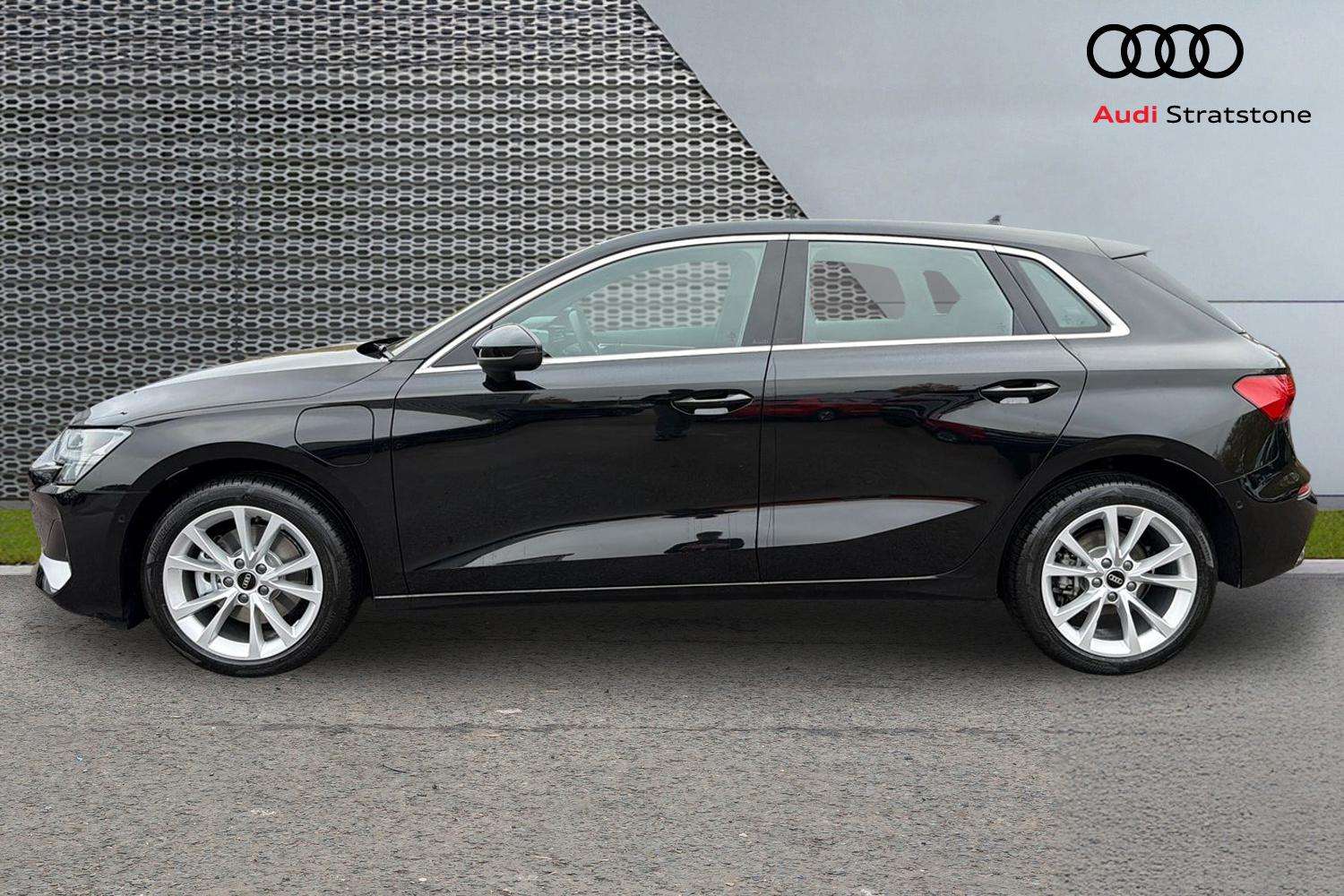 Used Audi A3 2025 for sale - 77044161: Photo 8