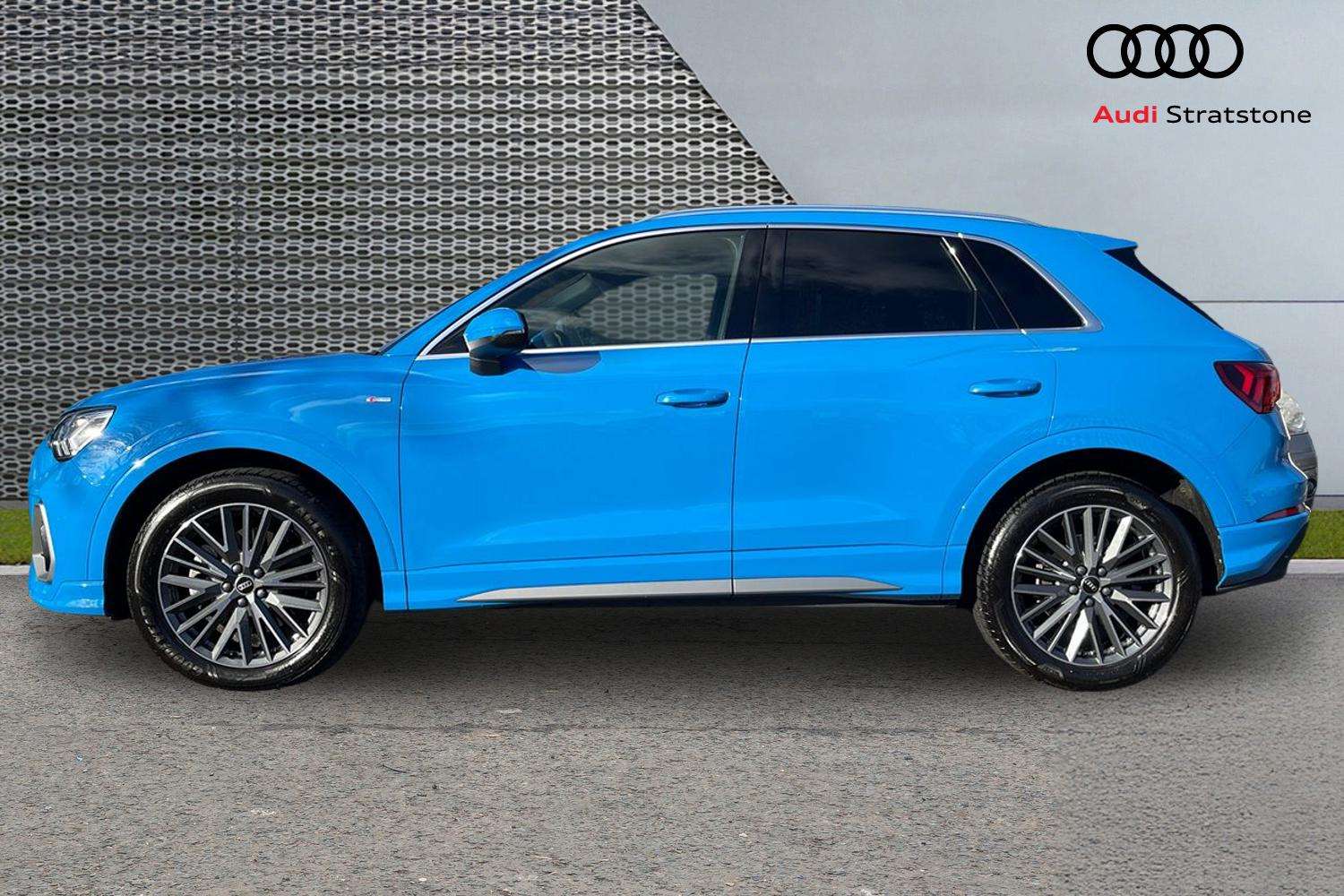 Used Audi Q3 2022 for sale - 76610676: Photo 8