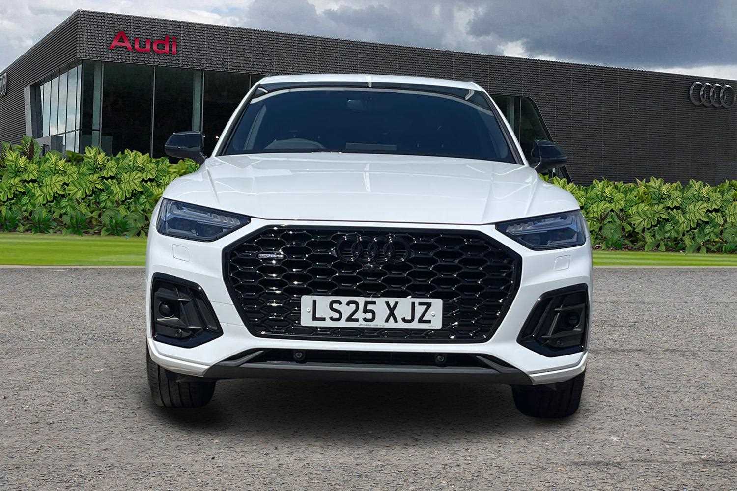Used Audi Q5 2025 for sale - 76087878: Photo 8
