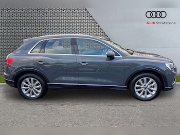 Used Audi Q3 2025 for sale - 77257177: Photo