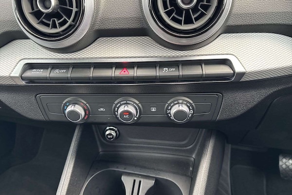 Used Audi Q2 2025 for sale - 76298492: Photo 16