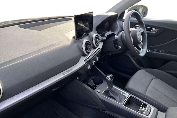 Used Audi Q2 2025 for sale - 76298492: Photo 2