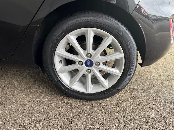 Used Ford Fiesta 2019 for sale - 76208809: Photo 15