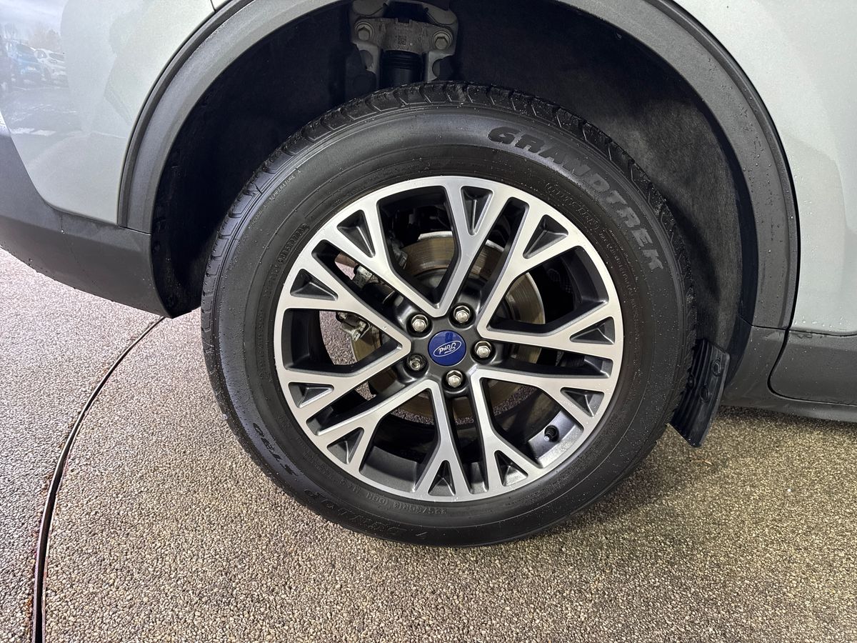 Used Ford Kuga 2023 for sale - 76861735: Photo 11