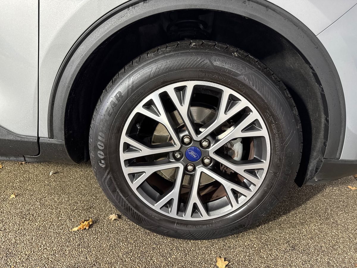 Used Ford Kuga 2023 for sale - 76861735: Photo 13