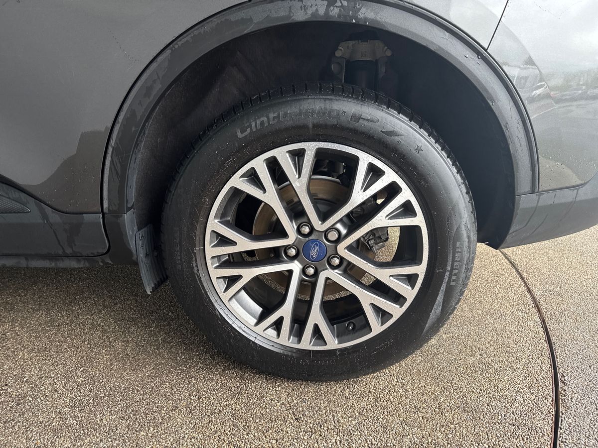 Used Ford Kuga 2023 for sale - 77122533: Photo 15