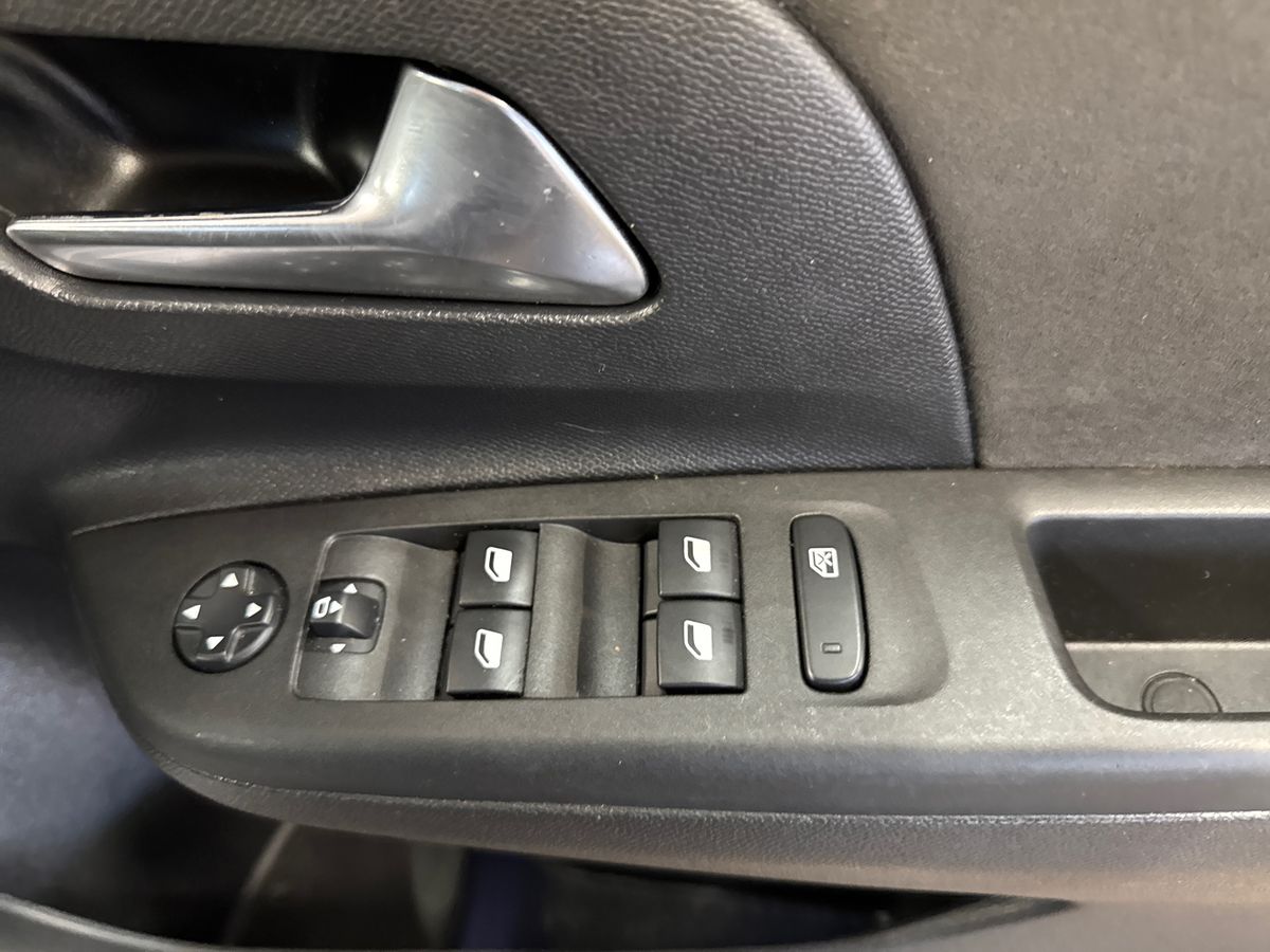 Used Vauxhall Corsa 2022 for sale - 77803775: Photo 24