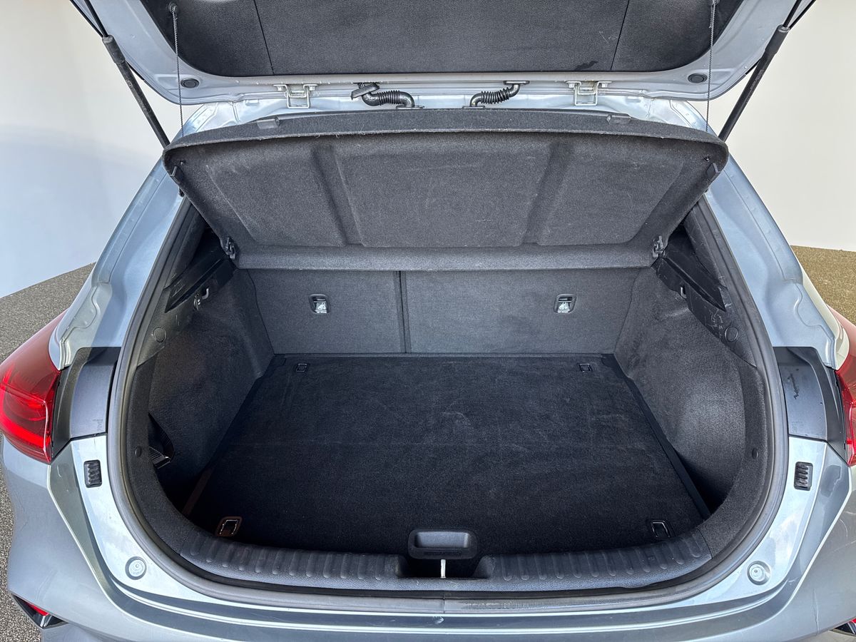 Used Kia XCeed 2021 for sale - 76355203: Photo 17