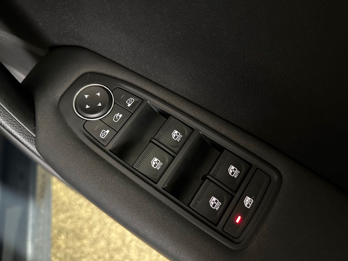 Used Renault Captur 2023 for sale - 76355238: Photo 24