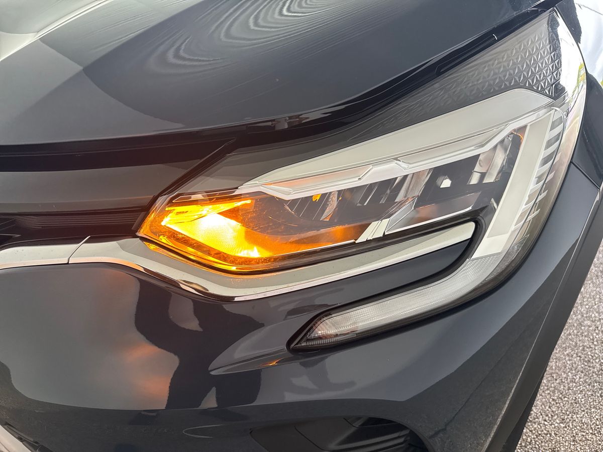 Used Renault Captur 2023 for sale - 76355238: Photo 32