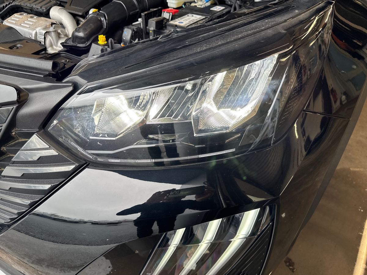 Used Peugeot 2008 2023 for sale - 77833409: Photo 32