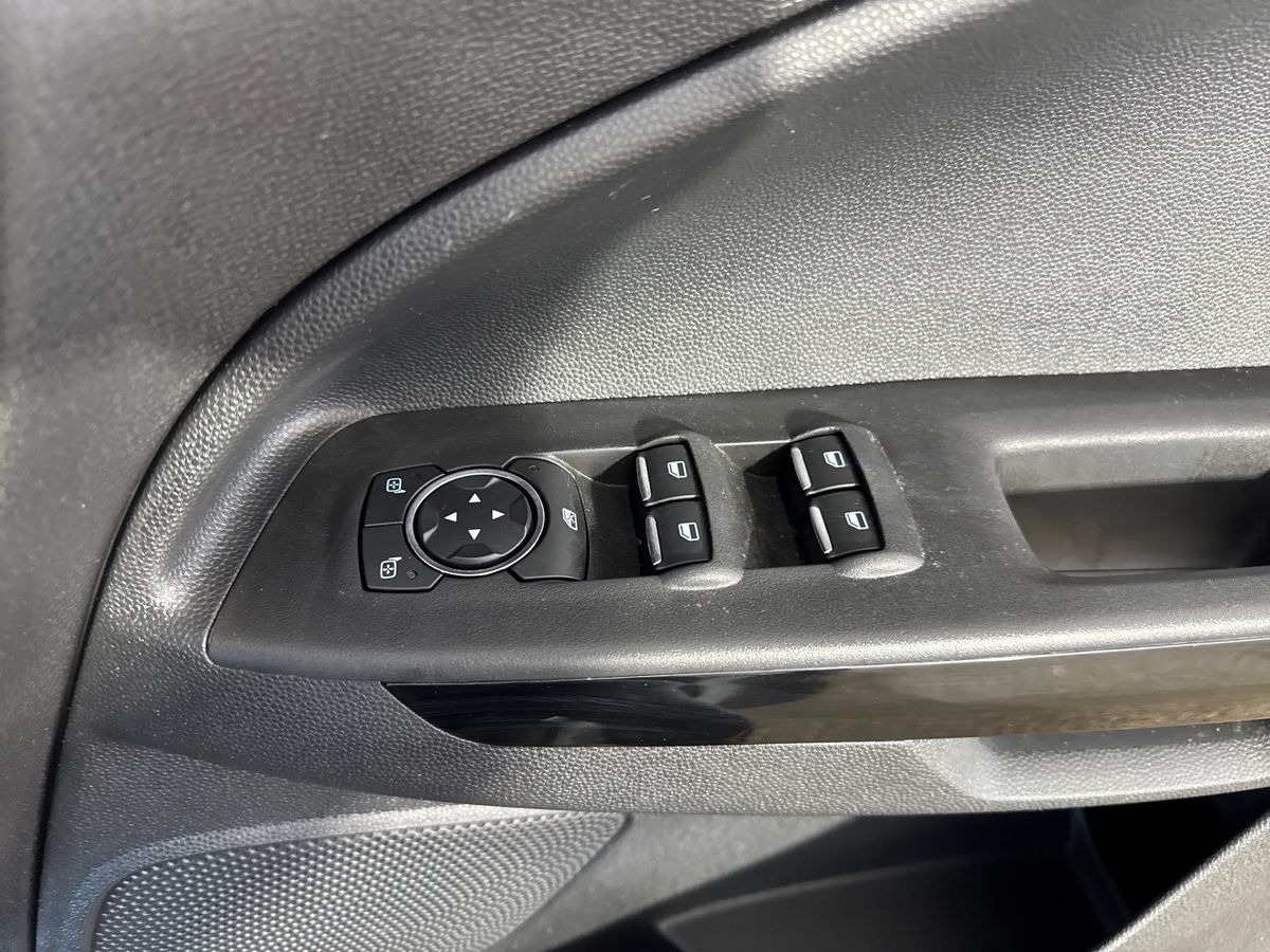Used Ford Ecosport 2023 for sale - 77942032: Photo 24