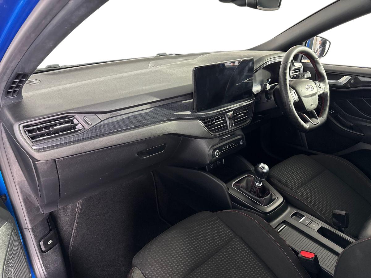 Used Ford Focus 2023 for sale - 78036798: Photo 18