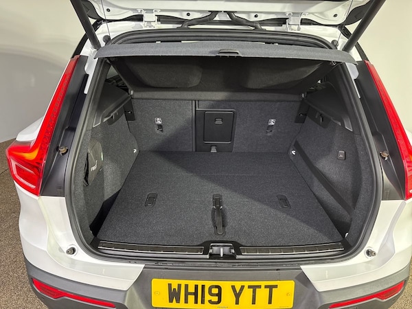 Used Volvo XC40 2019 for sale - 76241759: Photo 17