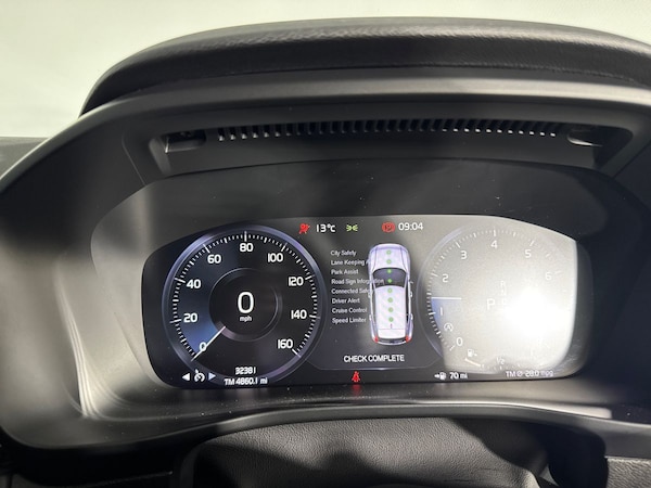 Used Volvo XC40 2019 for sale - 76241759: Photo 23