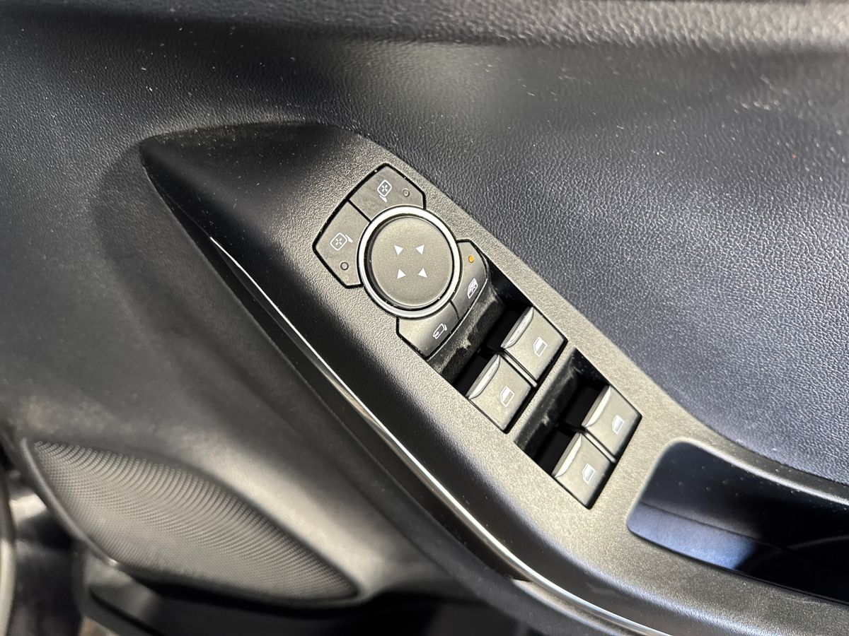 Used Ford Puma 2020 for sale - 77893982: Photo 24