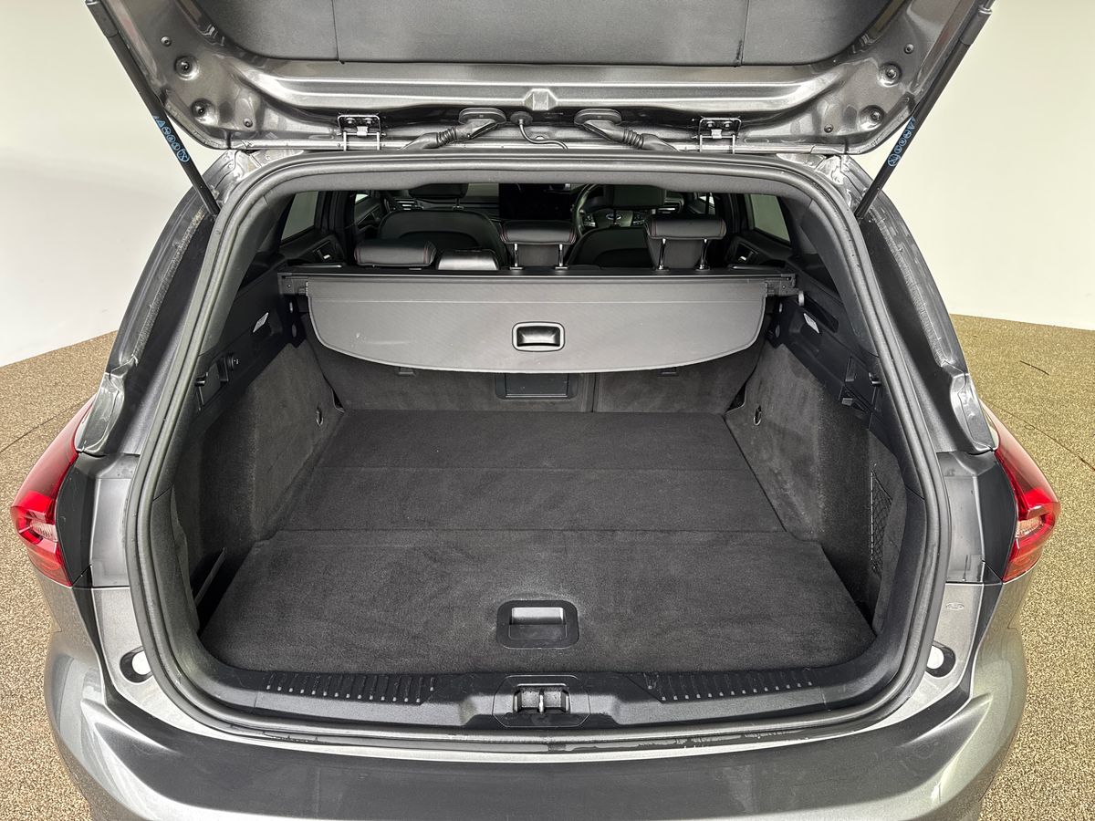 Used Ford Focus 2023 for sale - 77178102: Photo 17