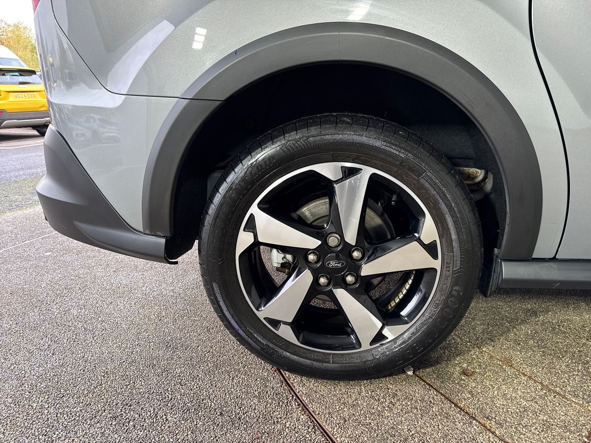 Used Ford Grand Tourneo Connect 2021 for sale - 76717272: Photo 11